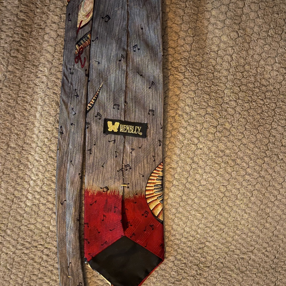Musical Instrument Patterned tie - Wembley - Picture 3 of 3